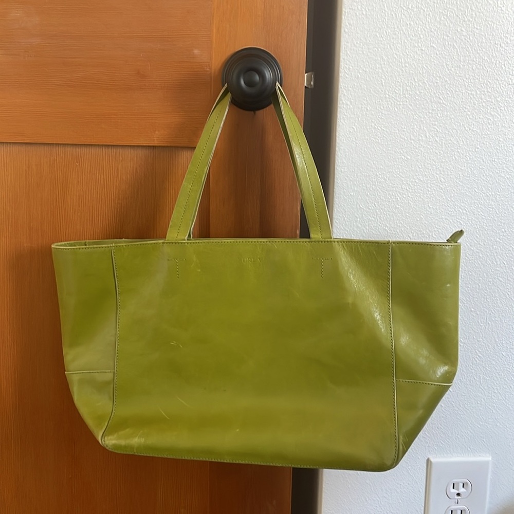 💚 Lime Green Furla bag